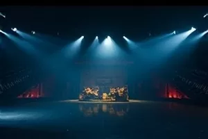 无人售货亭横版封面，荒野公路旁的小售货亭